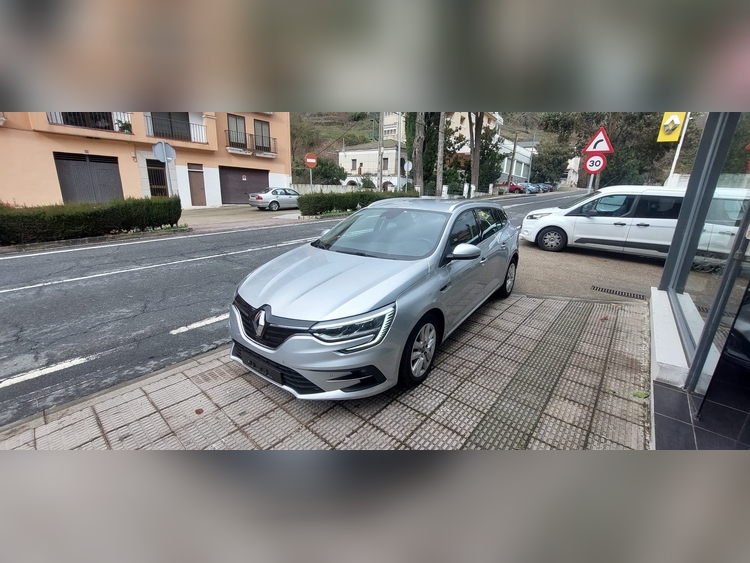 Renault Megane 1.5 DCI 115CV foto 4